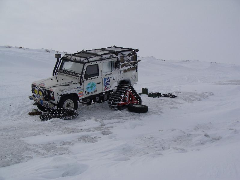 tracks off and nutepl'men 016.jpg